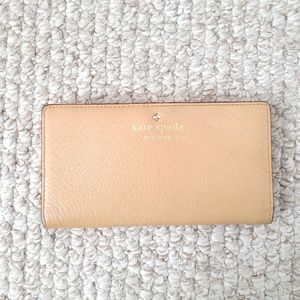 Kate Spade bifold wallet